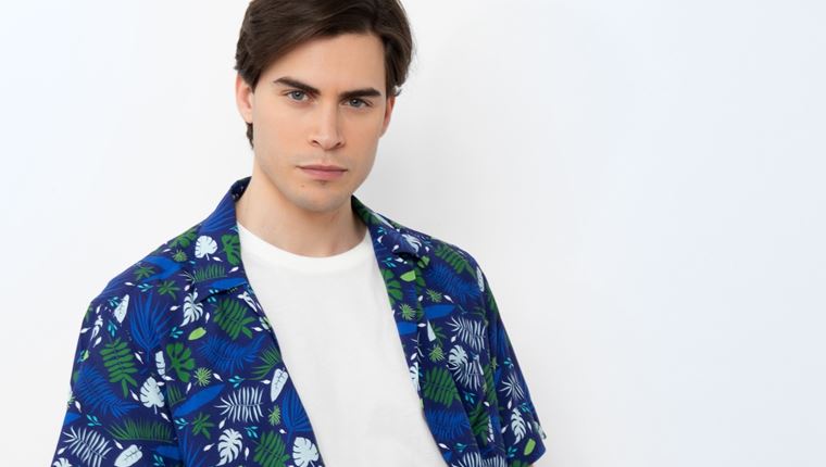 #SeasonFavorites| Τα κοντομάνικα πουκάμισα είναι το νέο μαύρο