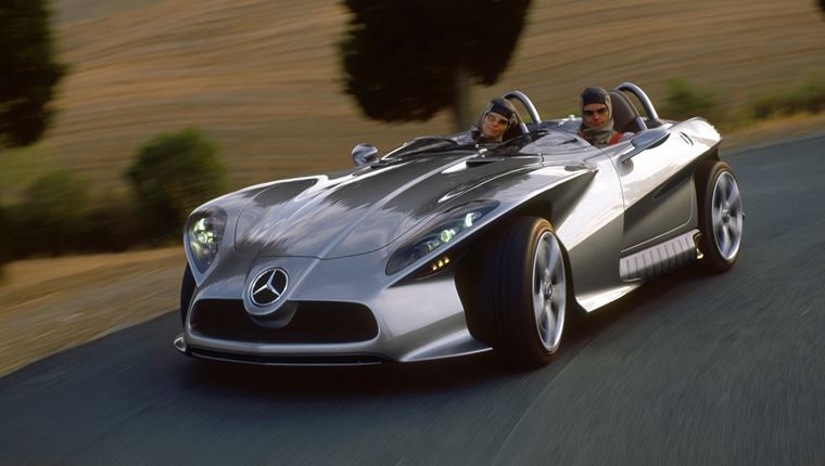 Η Mercedes-Benz F 400 Carving ήταν επαναστατική