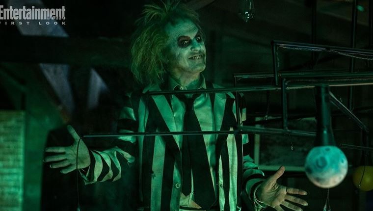 Winona Ryder και Jenna Ortega φέρνουν τα πάνω κάτω στο sequel του 'Σκαθαροζούμη'