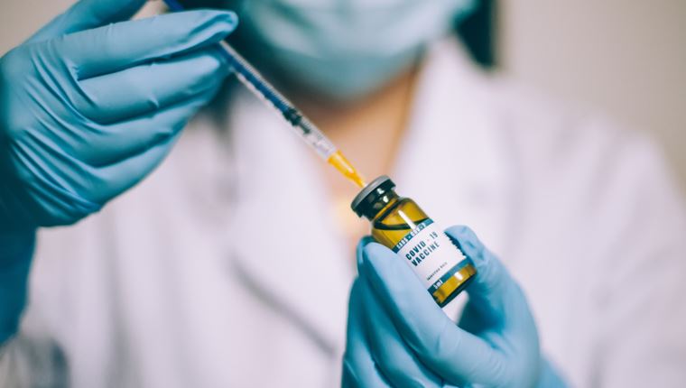 Γιατί δεν μπορεί να γίνει υποχρεωτικός ο εμβολιασμός κατά της Covid-19