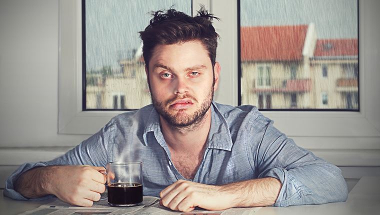 Γιατί δεν με ξυπνάει ο καφές το πρωί;