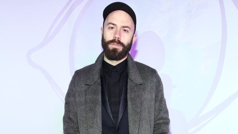 Η μουσική του Woodkid στην Τελετή Λήξης των Ολυμπιακών Αγώνων