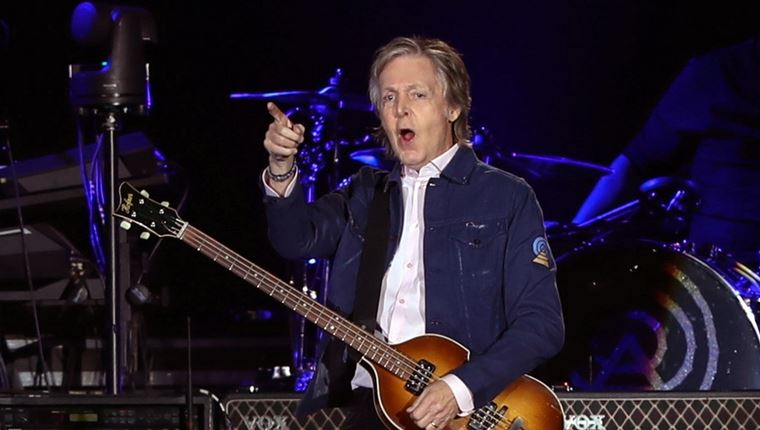 Ο Paul McCartney γιόρτασε τα 80 του χρόνια στη Μύκονο