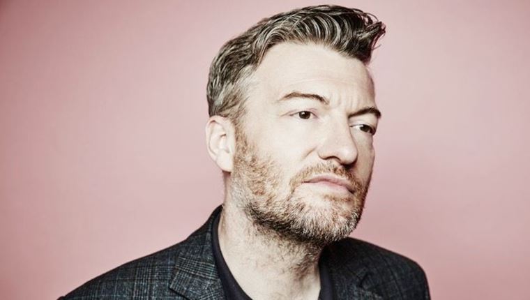 Το Death To 2020 των Charlie Brooker και Netflix ξορκίζει το κακό