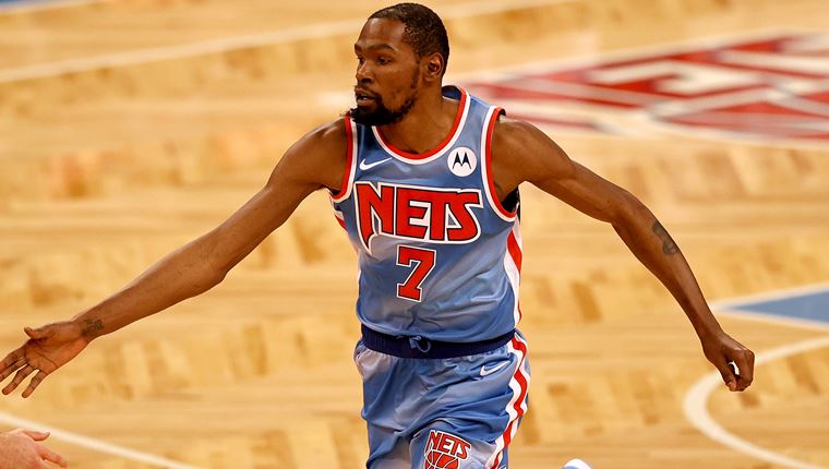 Πάντα κάτι τρέχει με τον Kevin Durant