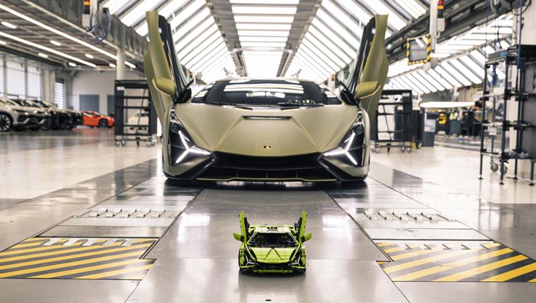 Μία τέλεια Lamborghini, αλλά σε Lego