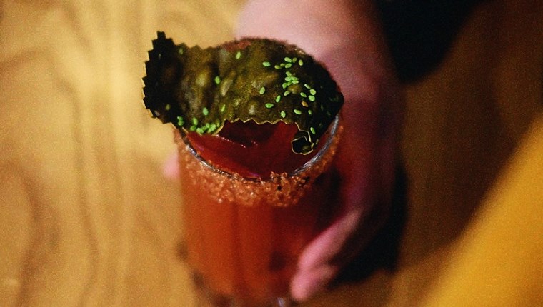 Πώς είπαμε ότι λέγεται το Bloody Mary στα ιαπωνικά;