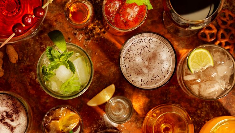 Τα πιο δημοφιλή cocktails του 2020 και πώς θα τα φτιάξεις