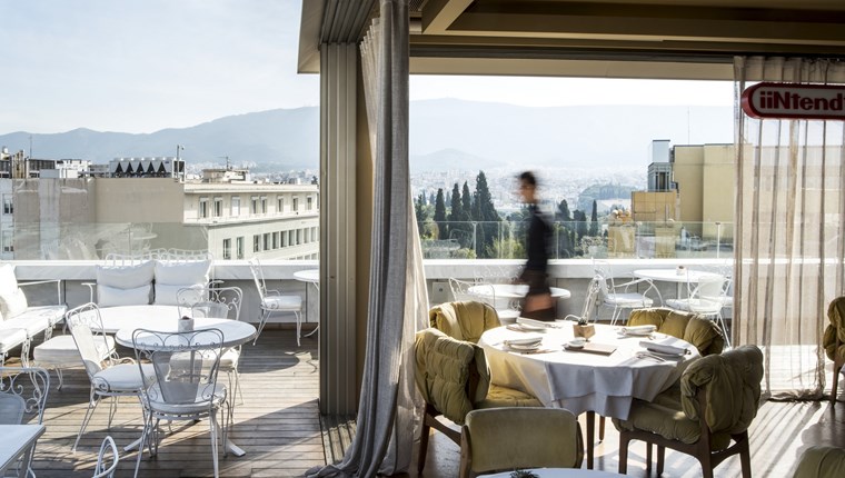 New Hotel: Η φινετσάτη εμπειρία του Art Lounge