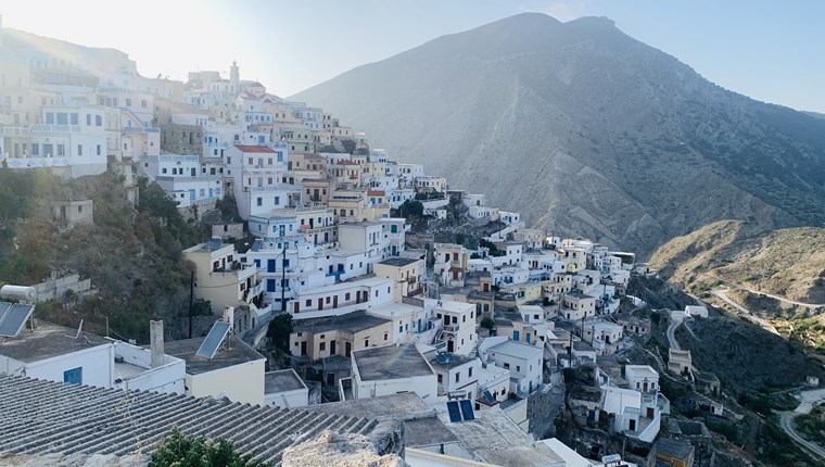 Στην Κάρπαθο της ακατέργαστης ομορφιάς και της περιπέτειας