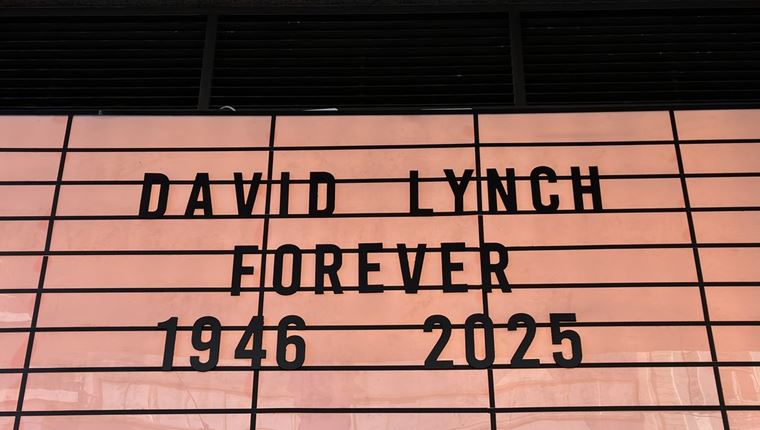 Στο Cinobo Πατησίων, θα βρεις μία ειδική προβολή για να τιμήσεις σωστά τη μνήμη του David Lynch