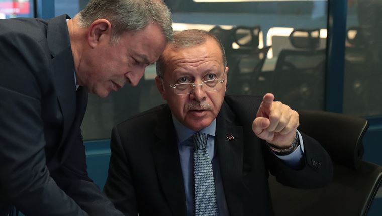 Τουρκική &quot;επίδειξη ισχύος&quot; στο Αιγαίο με βαθύτερα αίτια