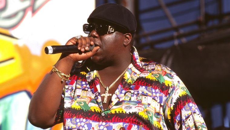 5 στυλ γυαλιών ηλίου που είναι φέτος μόδα