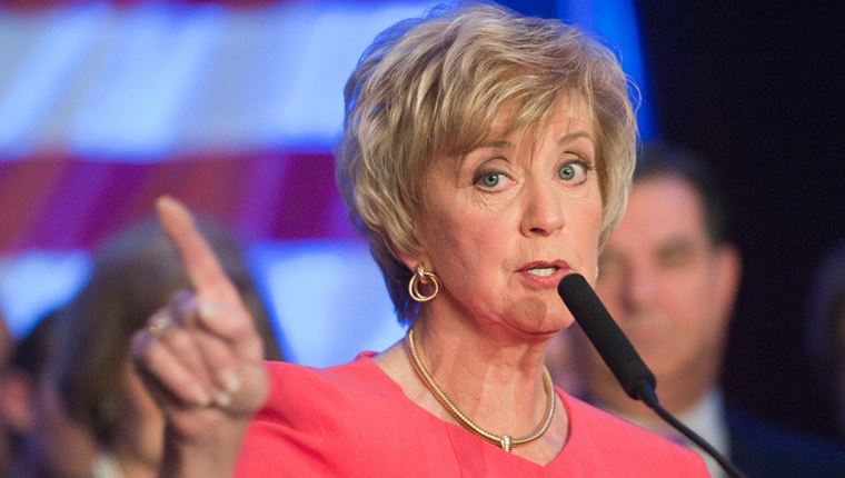 Η νέα υπουργός Παιδείας του Trump είχε ιδρύσει το WWE, τους &#39;Γίγαντες του Κατς&#39;