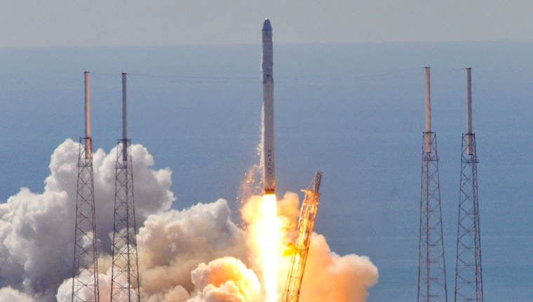 H NASA και η Space X έγραψαν ιστορία