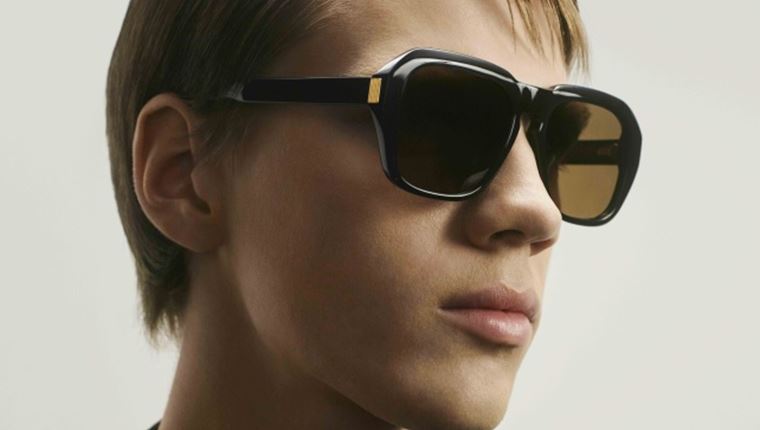 Η νέα συλλογή της Dunhill εμπνέεται από τη βρετανική pop culture των 70s και των 80s