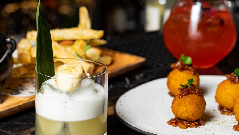 Στο Omnivore για cocktails &amp; bites