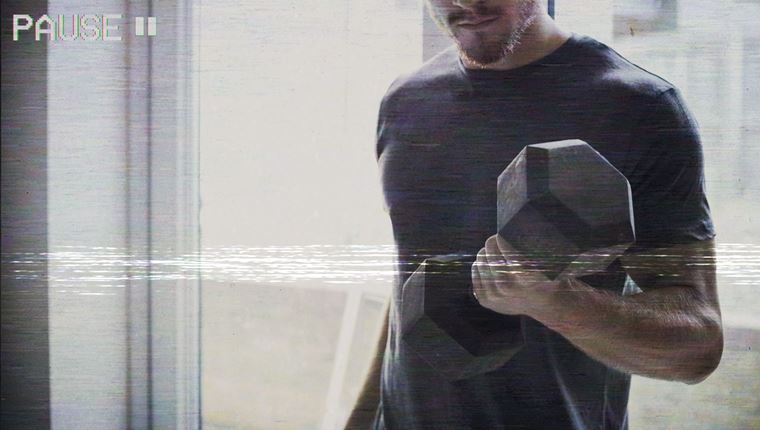 3 ασκήσεις με αλτήρες για καλογυμνασμένα χέρια