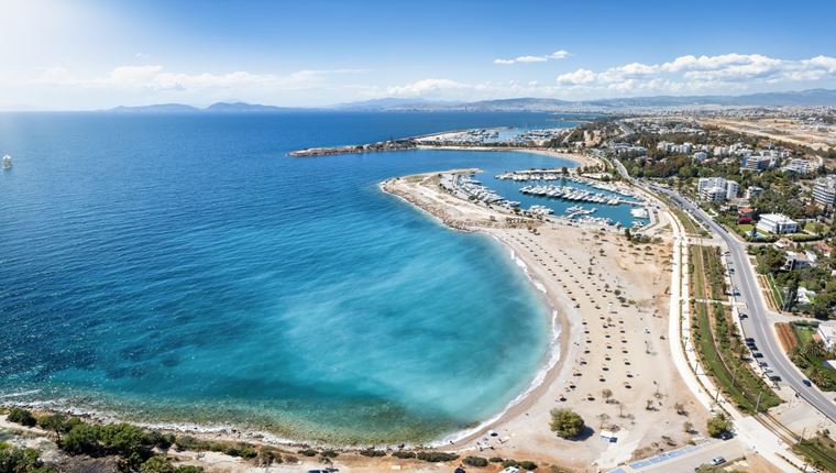 Αυτές είναι οι ακατάλληλες παραλίες της Αττικής για το 2025