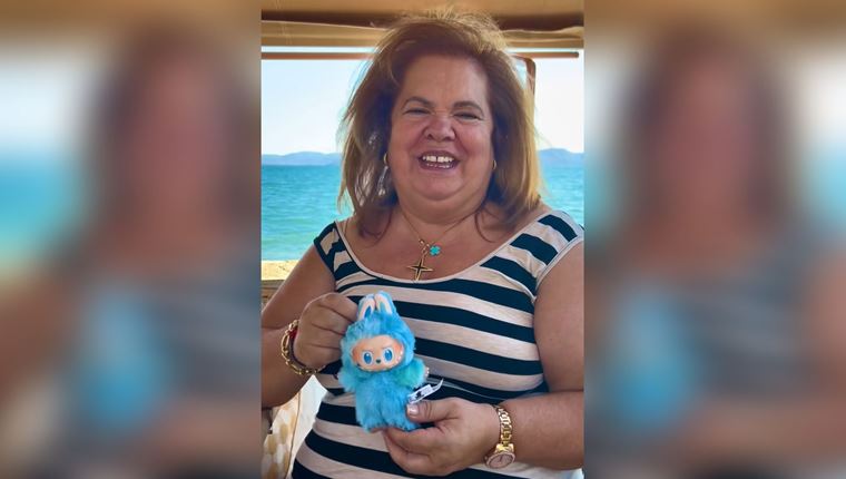 Η Έφη Θώδη απέκτησε το δικό της κουκλάκι Labubu κι έγινε viral (video)
