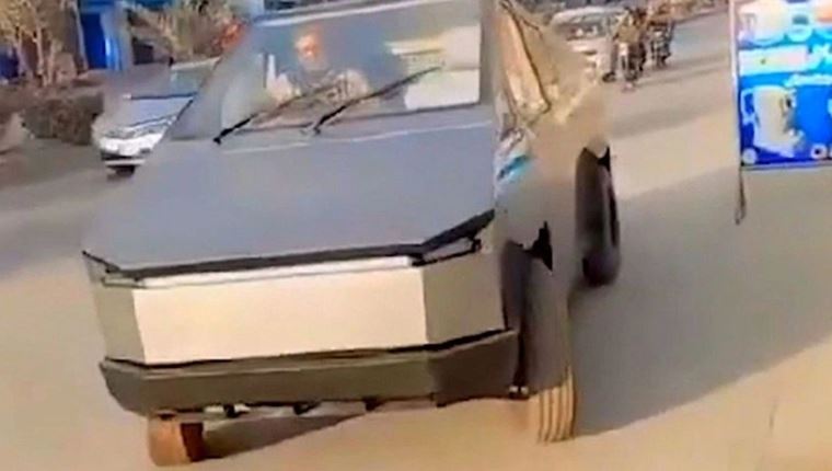 Αυτό είναι το Cybertruck του Πακιστάν-Πώς συγκρίνεται με το γνήσιο Tesla