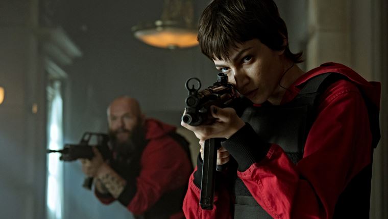 8 σειρές που αναγεννήθηκαν στο Netflix