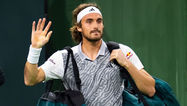 Ο Στέφανος Τσιτσιπάς &#39;τα βρήκε&#39; με τον πατέρα του-άλλαξε 3 προπονητές σε 1 χρόνο