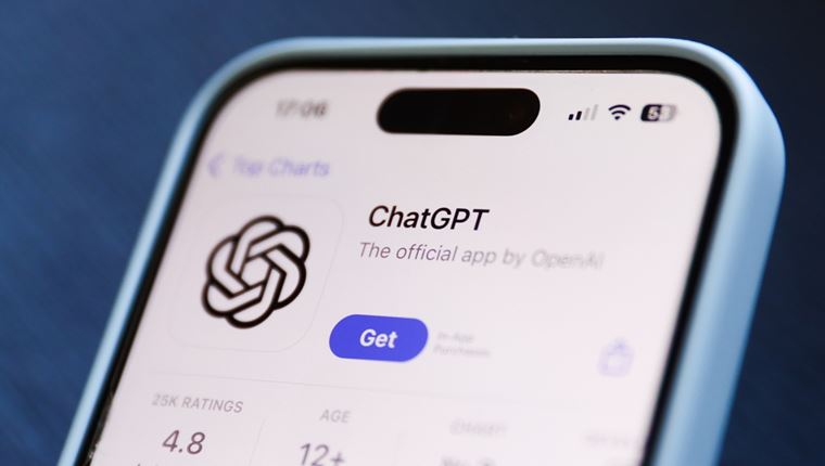 Κάτι περίεργο συμβαίνει σε όσους χρησιμοποιούν συχνά το ChatGPT