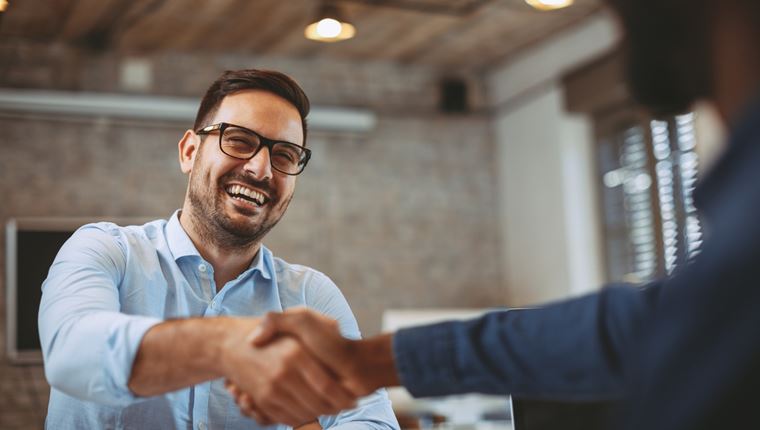 Πώς πρέπει να ντυθείς όταν πας σε συνέντευξη για δουλειά