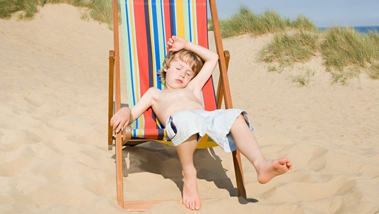 Γιατί νιώθουμε εξαντλημένοι μετά την παραλία;