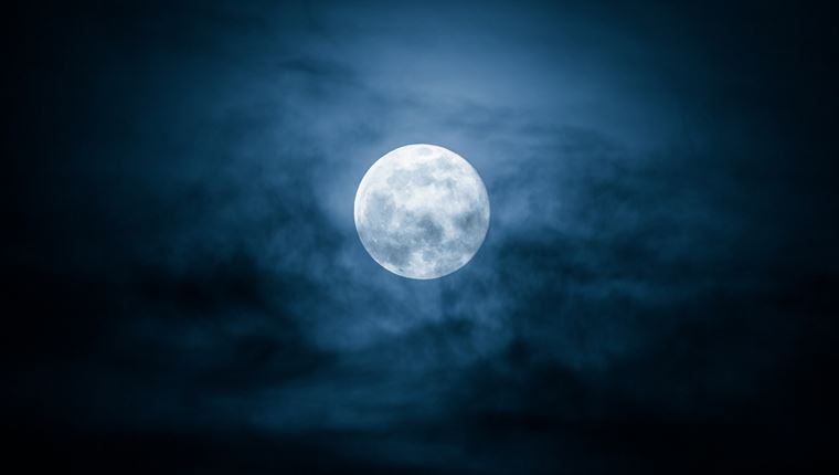 Τι είναι το 'μαύρο φεγγάρι'; Το σπάνιο φαινόμενο που θα δούμε στις 23 Αυγούστου