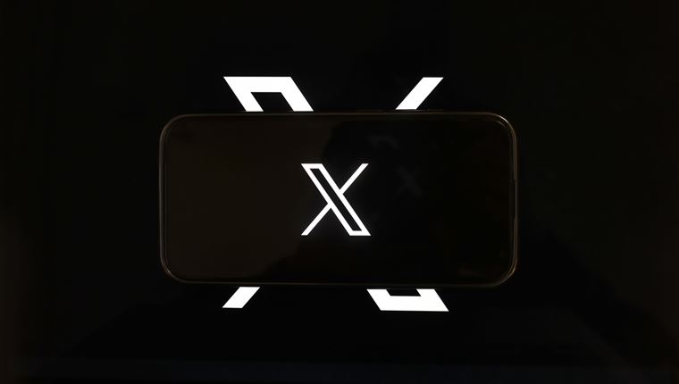Το Twitter έγινε και επισήμως X