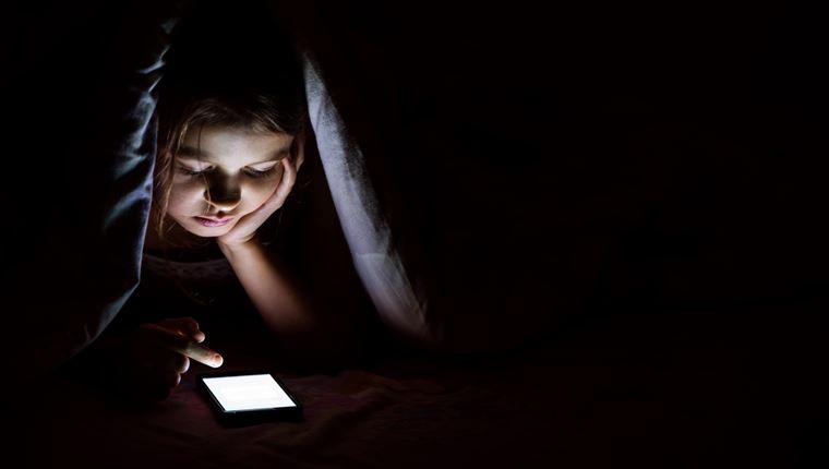 Γιατί είναι επικίνδυνη είναι η χρήση smartphone από παιδιά κάτω των 13 ετών