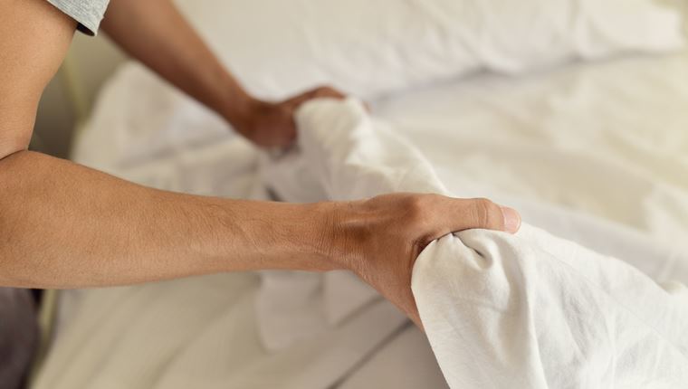 Τι λένε οι ψυχολόγοι για όσους δε στρώνουν ποτέ το κρεβάτι τους