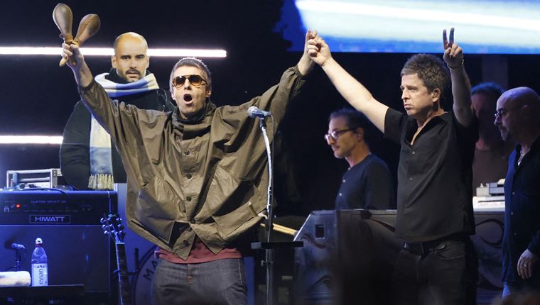 Οι φανς των Oasis επέβαλαν διαφάνεια στα εισιτήρια της Ticketmaster - Τι ακριβώς συνέβη