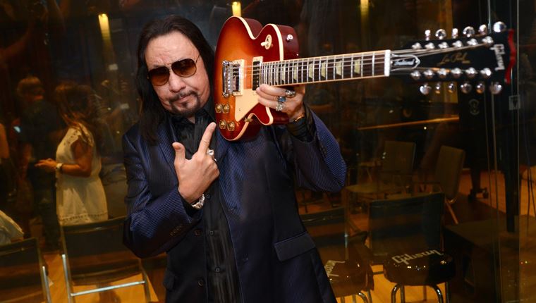 Πέθανε ο κιθαρίστας των Kiss, Ace Frehley