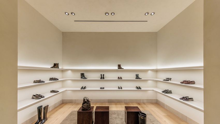 Massimo Duti: Νέο κατάστημα, νέα εμπειρία στον Πειραιά