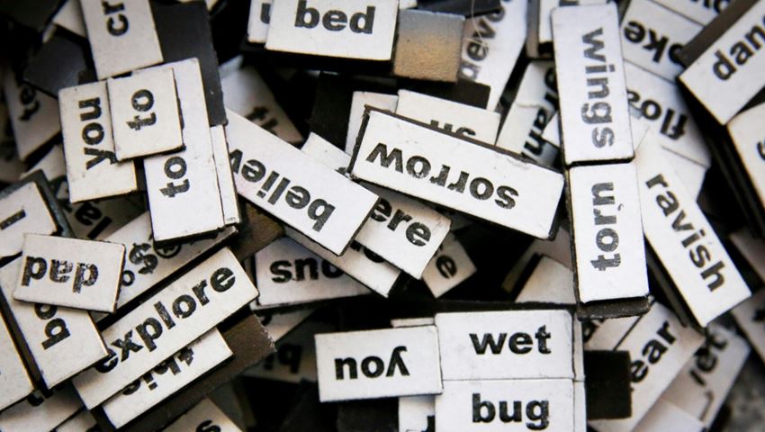 &quot;Rage bait&quot;: Τι σημαίνει η λέξη της χρονιάς 2025 του Λεξικού της Οξφόρδης