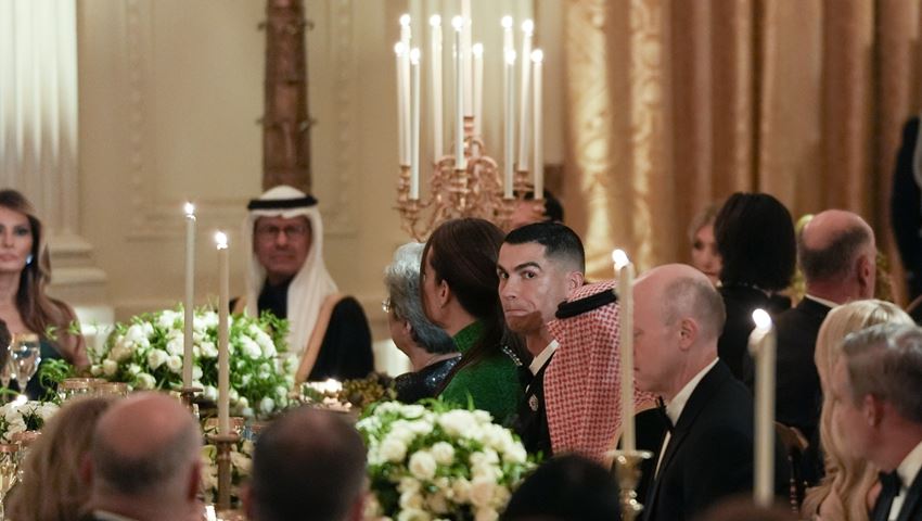 Ο Cristiano Ronaldo επέστρεψε στην Αμερική μετά από 11 χρόνια-Η συνάντησή του με τον Donald Trump