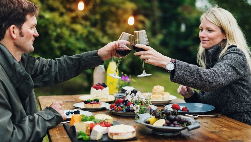 Τι λέει η ψυχολογία για τα ζευγάρια που γιορτάζουν τον Άγιο Βαλεντίνο