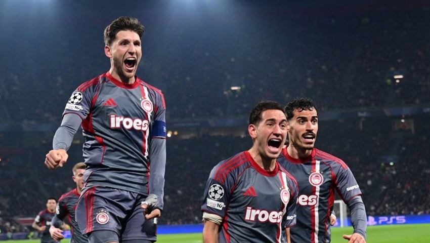 Θρίαμβος του Ολυμπιακού στο Άμστερνταμ-Οι πιθανοί αντίπαλοι στα νοκ άουτ του Champions League