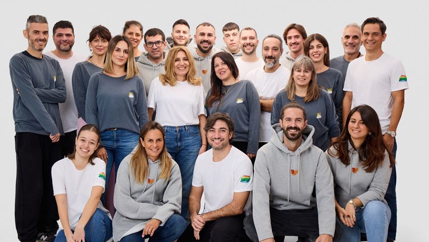 Συνεργασία της Dirty Laundry και του σωματείου &quot;Ελπίδα&quot; για καλό σκοπό