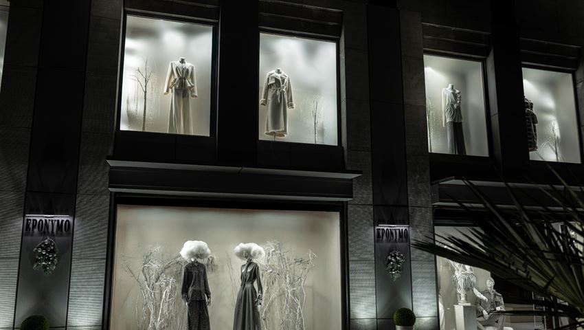 Η Γλυφάδα ντύνεται γιορτινά στο λαμπερό EPONYMO