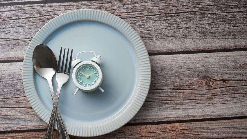 Τι συμβαίνει στον εγκέφαλό σου όταν κάνεις fasting