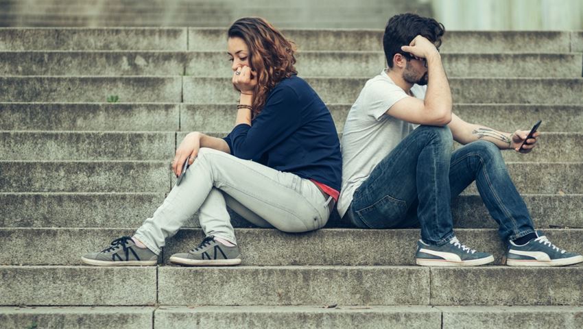 5 τοξικές συμπεριφορές που πρέπει να αποφεύγεις στις σχέσεις σου