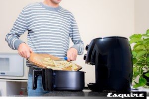 Ξέρουμε πόσα χρήματα ξοδεύουν οι Έλληνες στην Black Friday - εικόνα 2