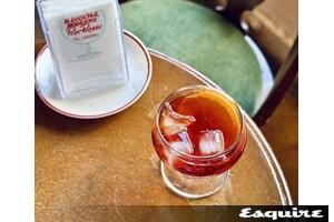 Negroni: Η μέρα που γεννήθηκε το εμβληματικό κοκτέιλ - εικόνα 3