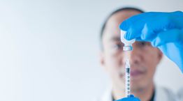 Μπορεί το εμβόλιο της γρίπης να ενισχύσει την ανοσία στον κορονοϊό;