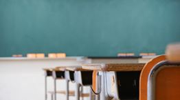 Η ανώτερη εκπαίδευση μας προστατεύει από τη νόσο Αλτσχάιμερ; Τα δεδομένα μιας νέας έρευνας που προκαλούν έκπληξη