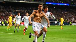Τι συμβαίνει με το six pack του Cristiano Ronaldo - όπως το εξήγησε ένας πλαστικός χειρουργός